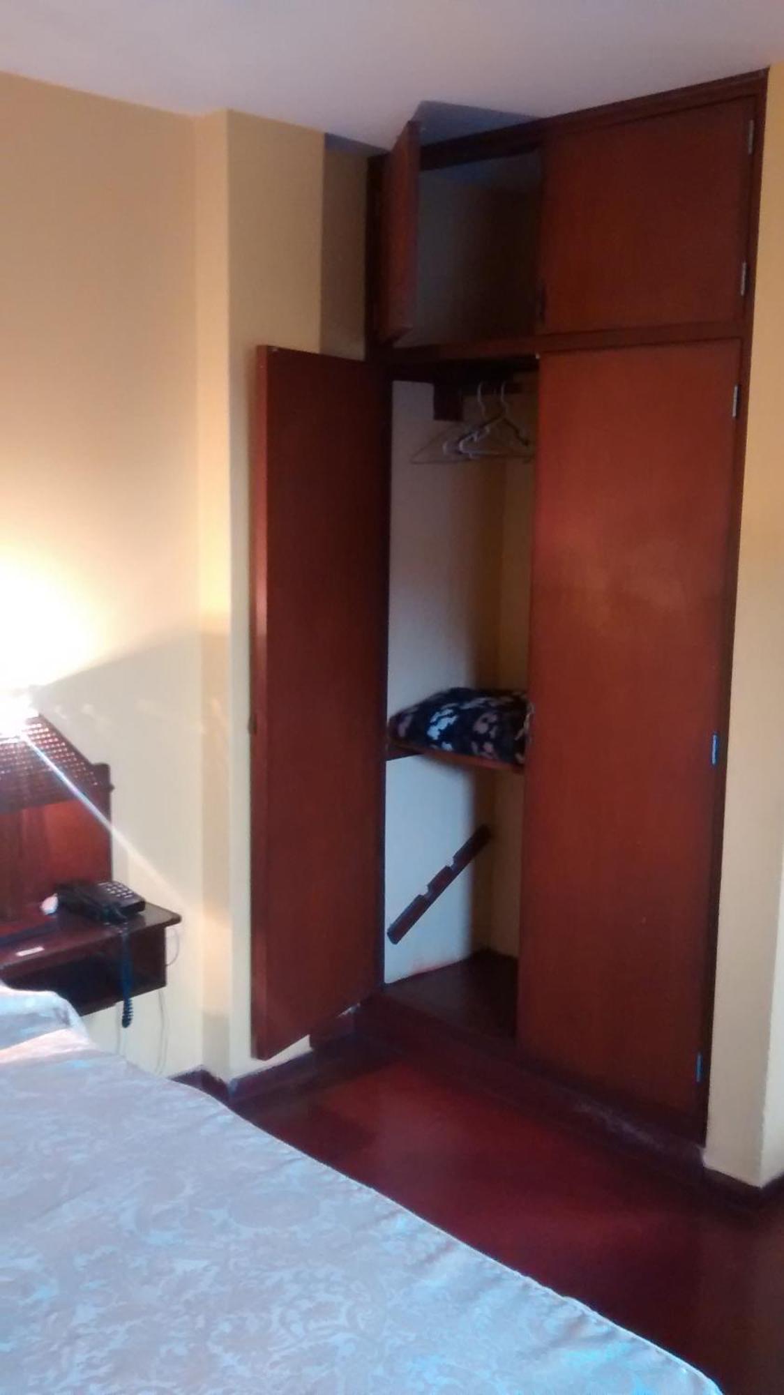 Hostal Iquique Λίμα Δωμάτιο φωτογραφία