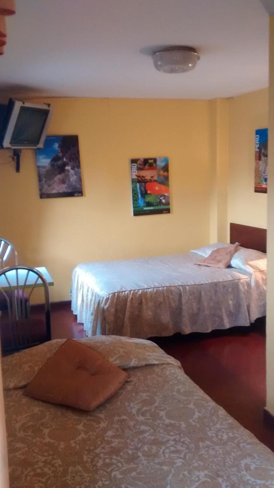 Hostal Iquique Λίμα Δωμάτιο φωτογραφία