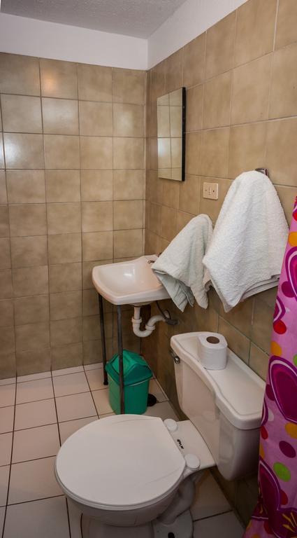 Hostal Iquique Λίμα Εξωτερικό φωτογραφία