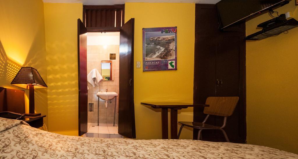 Hostal Iquique Λίμα Εξωτερικό φωτογραφία